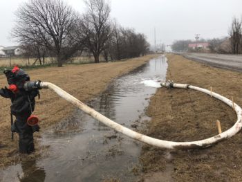 Fire Hydrant Flush-Lincoln Nebraska